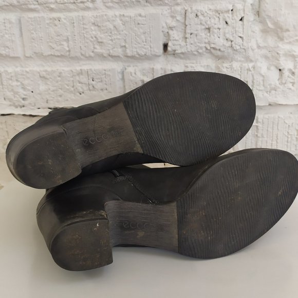 Ecco Booties - Picture 4 of 6